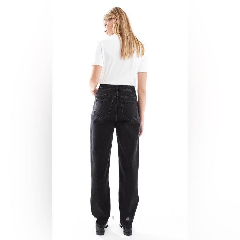 NEW ASOS Design Petite High Rise Original Mom Jeans Black 28x28 - Picture 5 of 5